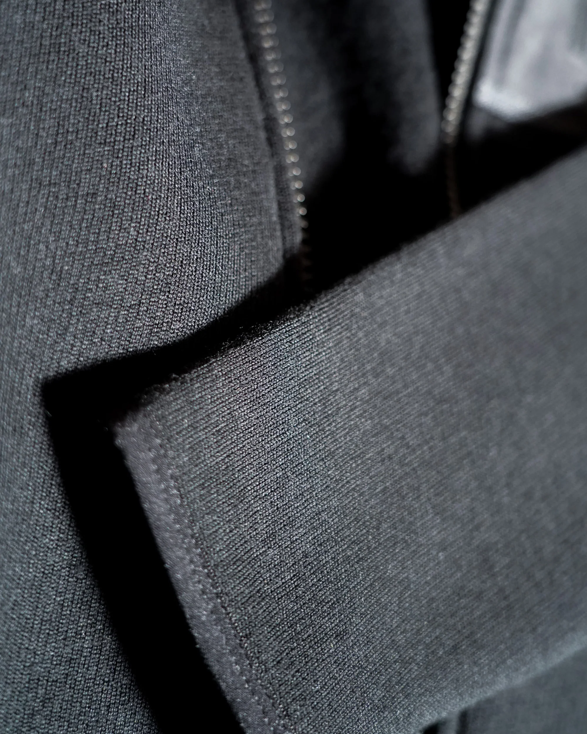 Merino Fleece Crew Zip - Image 11