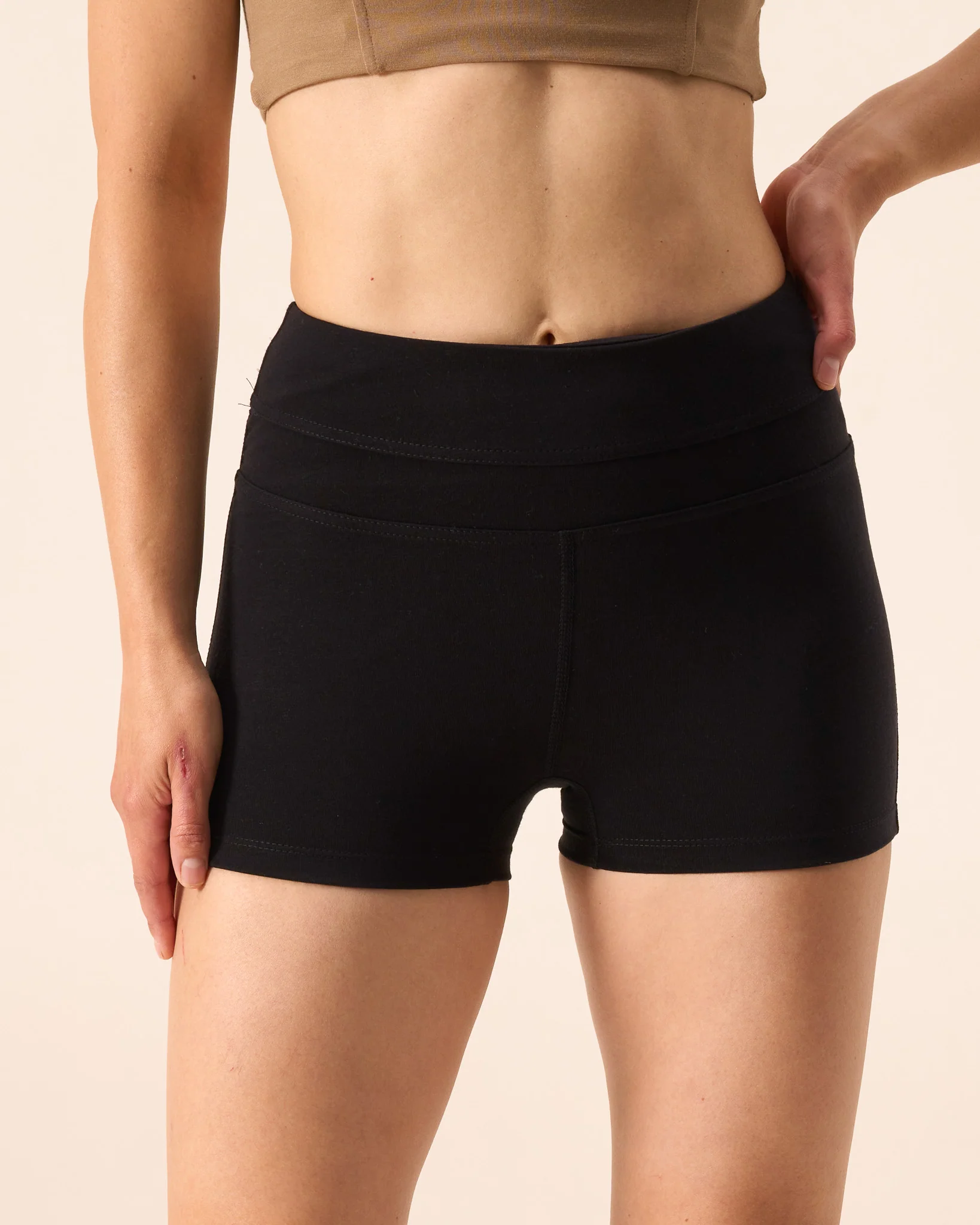 Yoga Short - Image 6