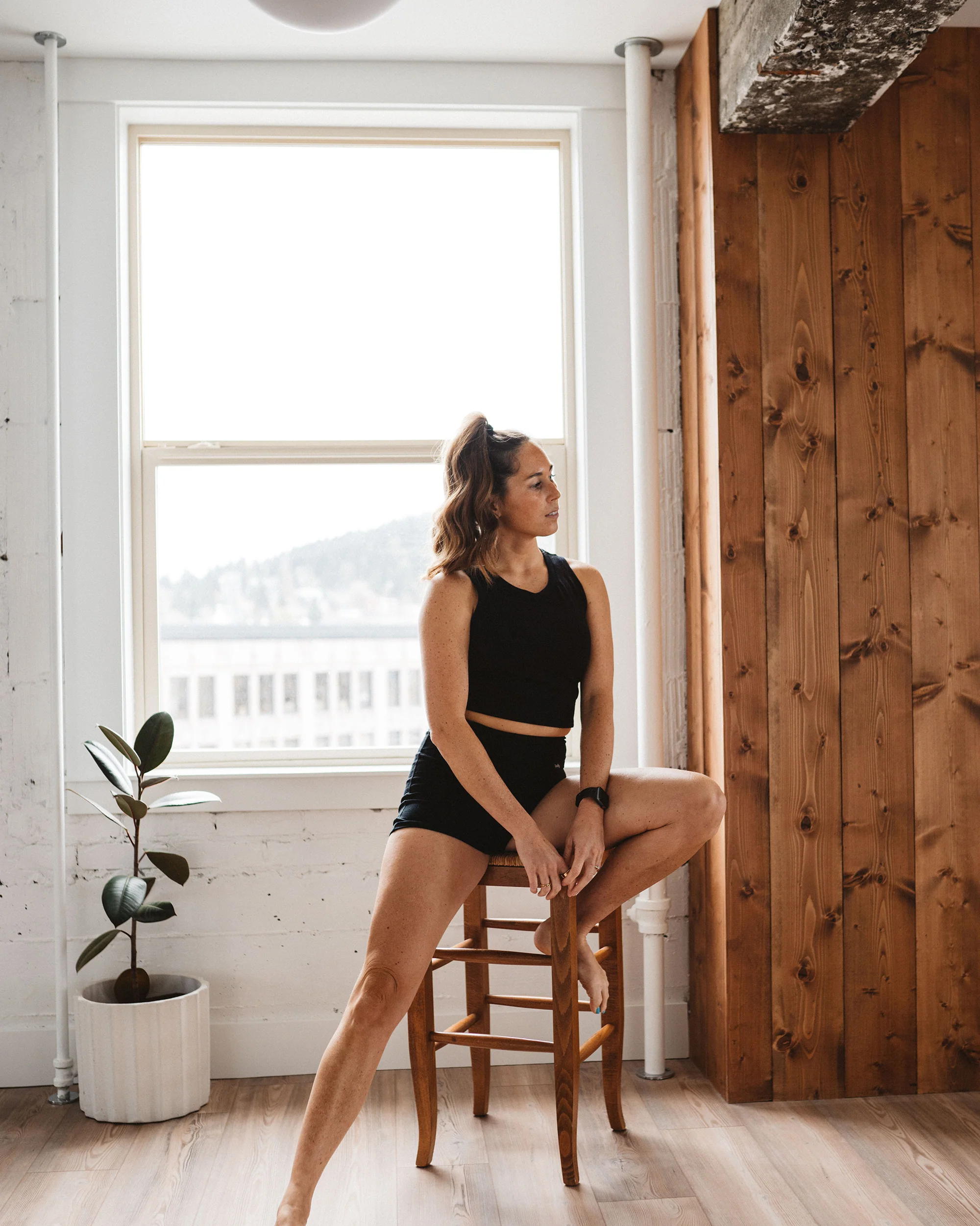 Yoga Short - Image 9